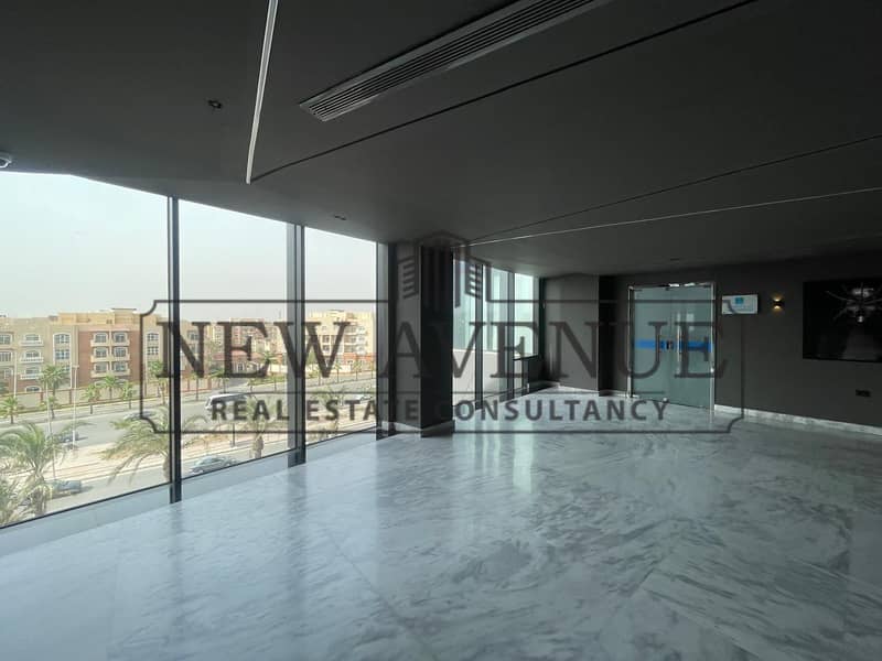 Office overlooking 90th and 70th street in the center of newcairo - Widok 2