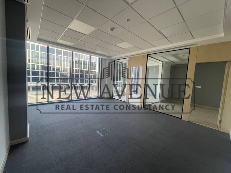 Office Fully Finished For Rent in Cairo Festival City - Vista 5