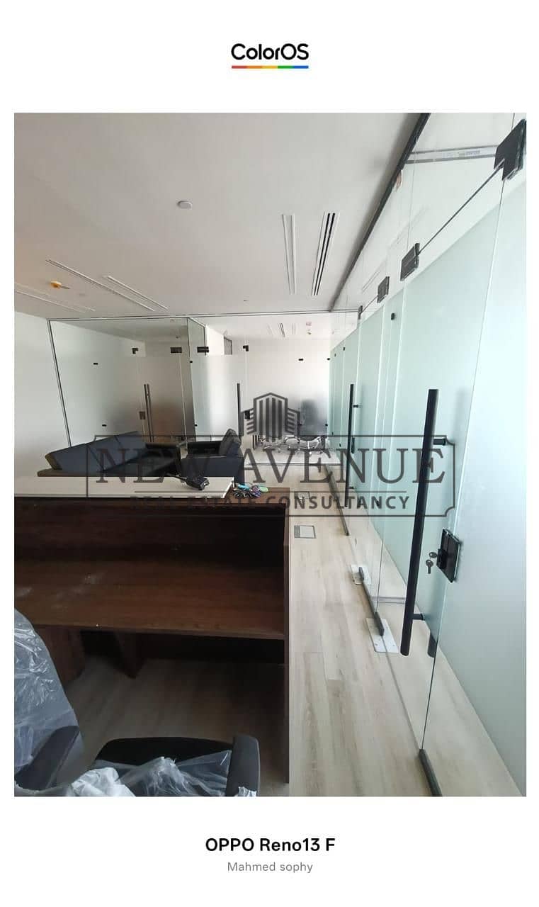 Fully furnished office for rent at Uvenuse - Więcej