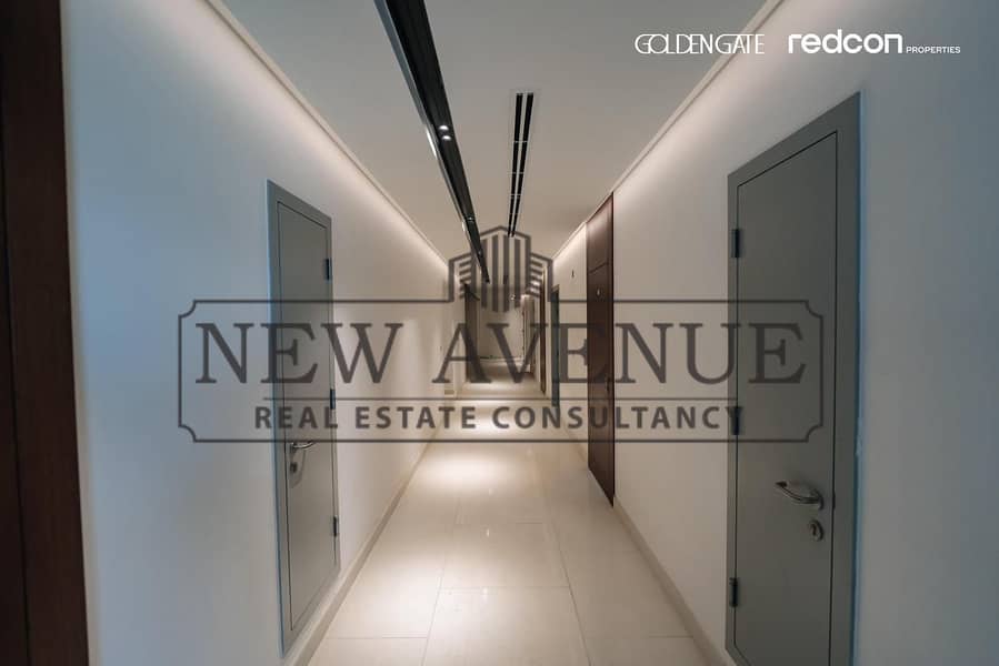Office for sale with plaza view at Golden Gate New Cairo - Ansicht 6