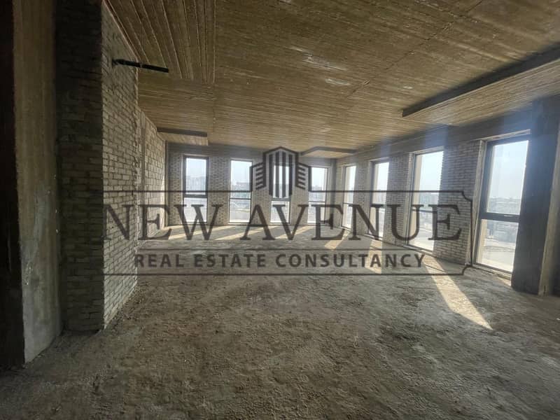 Corner Office with prime location at the place New Cairo - Ansicht 4