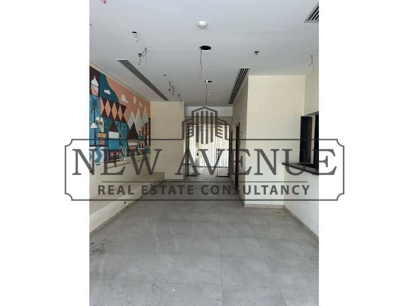 Retail with Outdoor Area for rent at sheikh Zayed - Mehr