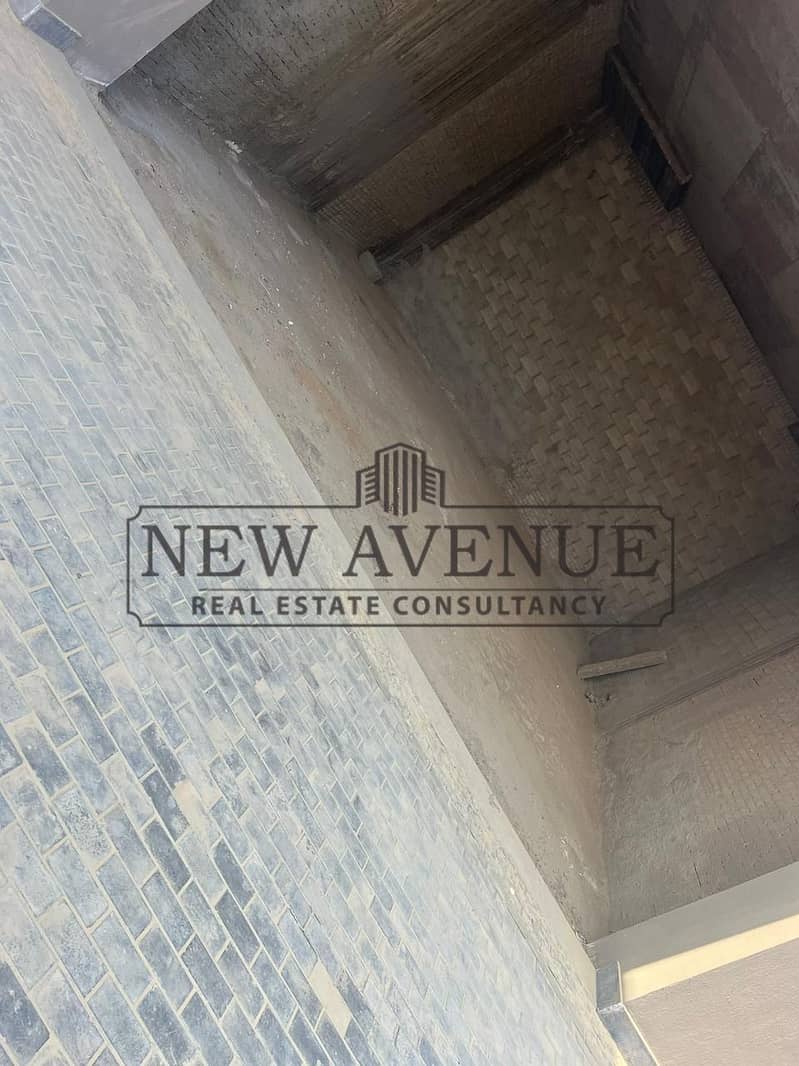 Retail 108m prime located at VGK New Cairo - rent - Vista 6