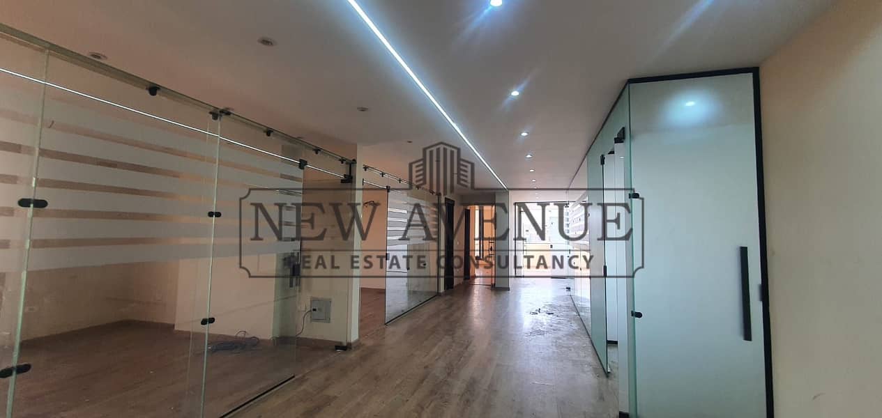 Office 300m fully finished at Almaza for rent - Ansicht 5