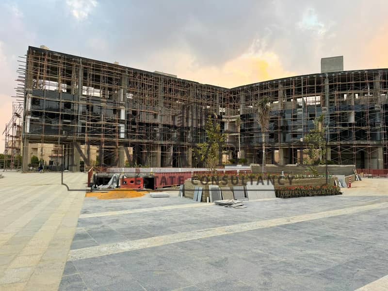 F&B or retail for rent double height at revolve mall prime location directly on tahrir access in front of Mountain View 1.1 - Ansicht 2