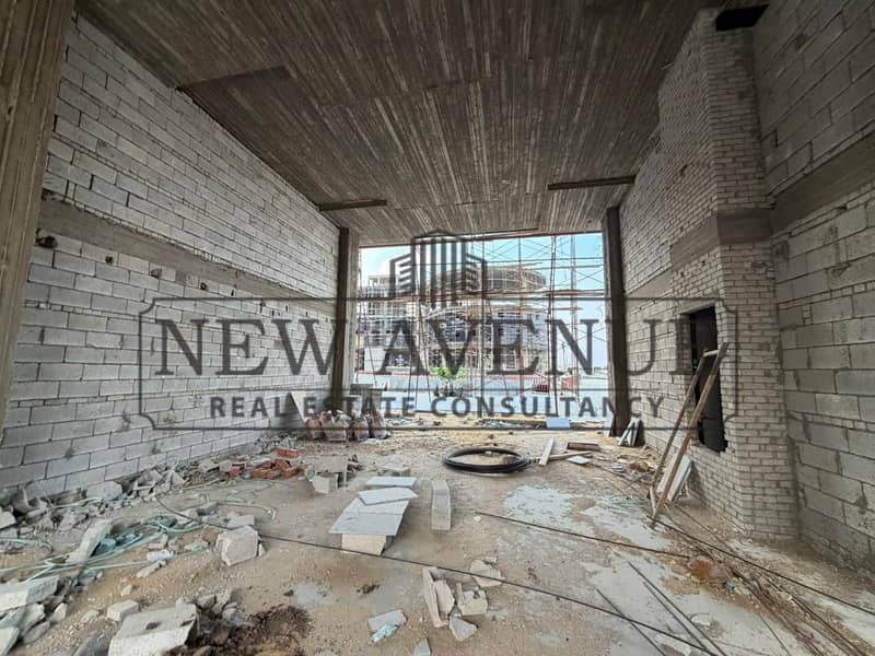 F&B or retail for rent double height at revolve mall prime location directly on tahrir access in front of Mountain View 1.1 - Ansicht 6