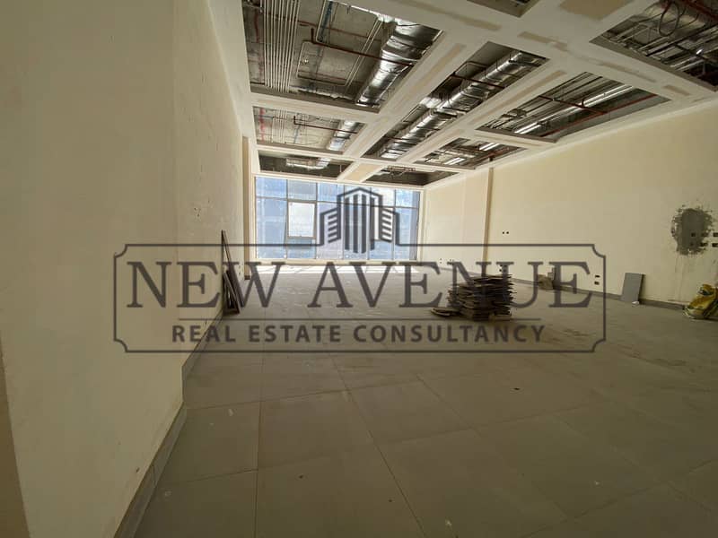 Fully finished office 95M at Three Sixty New Cairo - Altro