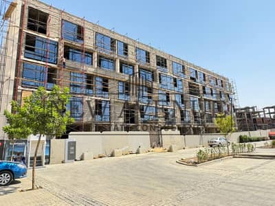 Office for Sale in New Cairo, Cairo - 86f5b6d8-b7a3-488f-8d32-d78d30b652c2. jpg