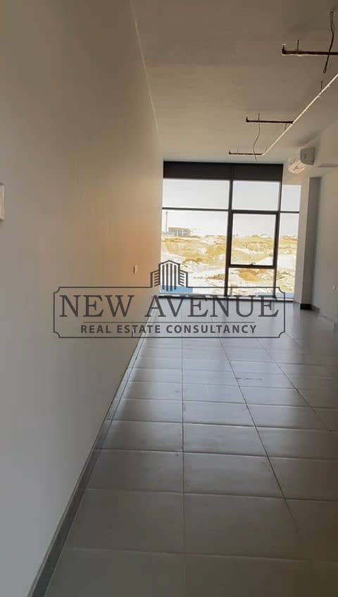 Administrative office 80 SQM For rent with the lowest price at The hub by water way - Widok 5