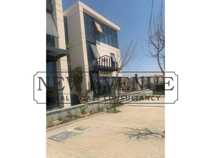 Office building 270m With private interance - Heart work - Mountain View - Vista 3