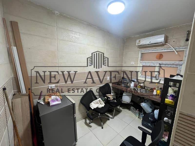 Move-In Ready Administrative Office for Sale at HDP West Walk | Fully Finished & Furnished - Więcej