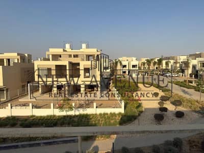 توين هاوس 4 غرف نوم للبيع في القاهرة الجديدة، القاهرة - 4. jpg