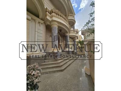 10+ Beds Villa for Sale in New Cairo, Cairo - 852292e9-c6bb-4ed8-8bfe-f622fbaef88c. jpg