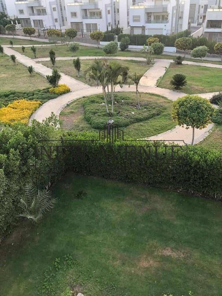 Luxurious Standalone Villa Prime Location on wide garden very prime location bahry 7 bed fully finished – pohled 3