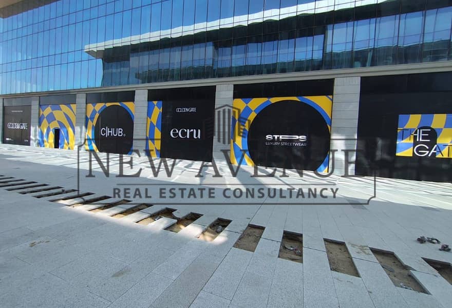 Income Retail with roi 10% in redcon view plaza leased to multinational account - Więcej