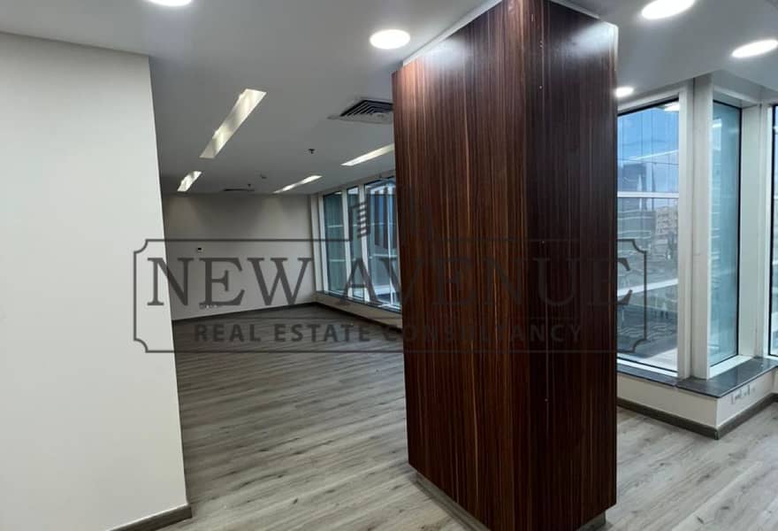 Rady to move office triuvium square plaza view - Widok 5