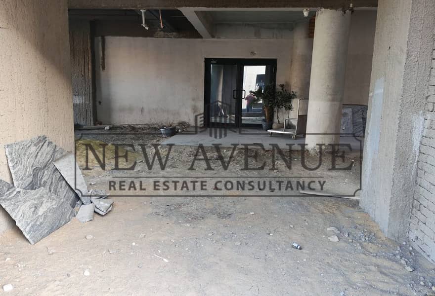 retail 145sqm for rent Direct 70 st. ,new cairo - Ansicht 3
