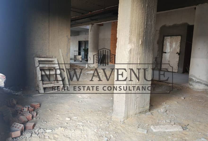 retail 145sqm for rent Direct 70 st. ,new cairo - Ansicht 6