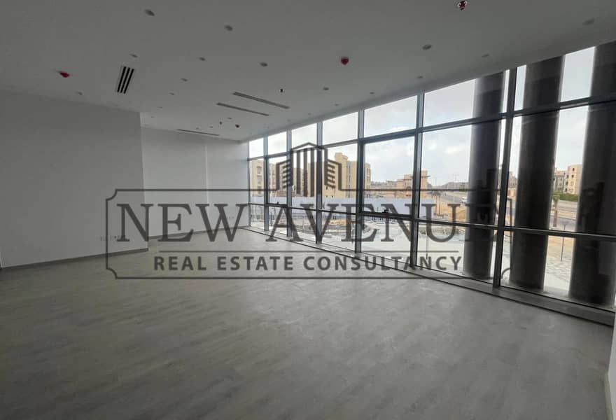 finished office panorama view open space for rent - Vista 4