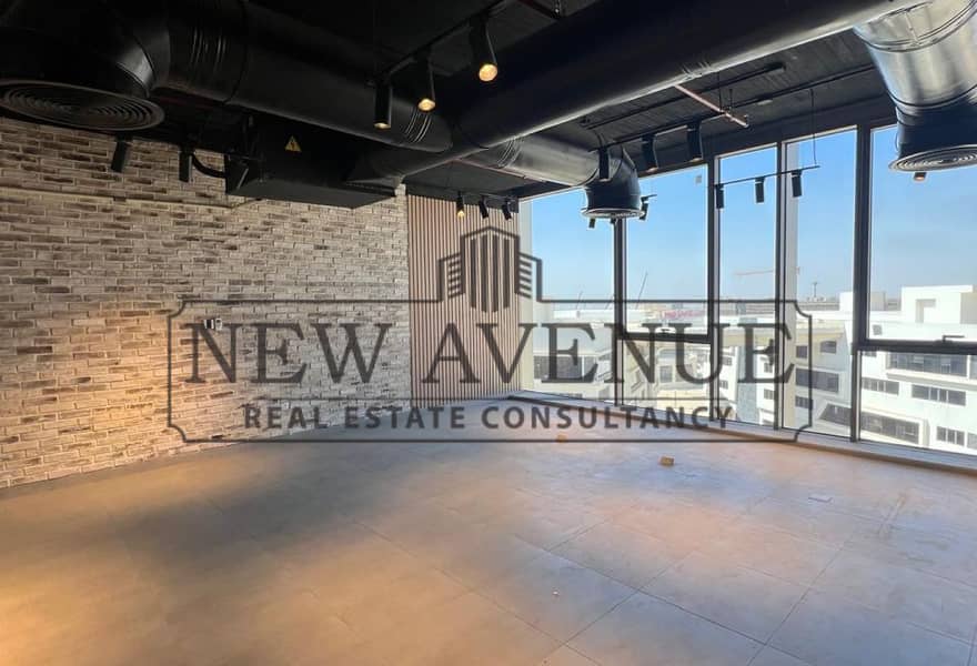 Ready to move Fully Finished Office space for rent 5A WATER WAY - Widok 4
