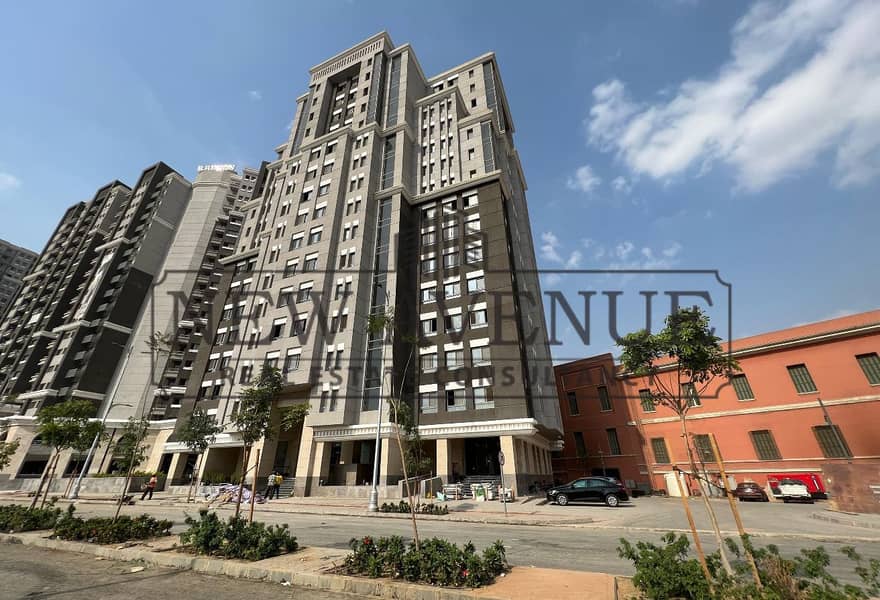 Ready to Move Prime Office space for Rent in Maspero Towers - View 4