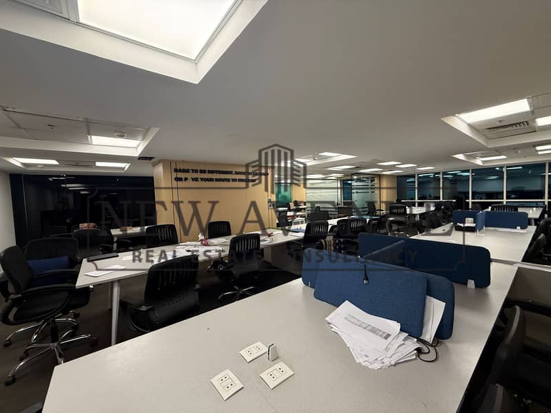 Fully finished Administrative Office space for rent with avery prime location Ready to move - Widok 2