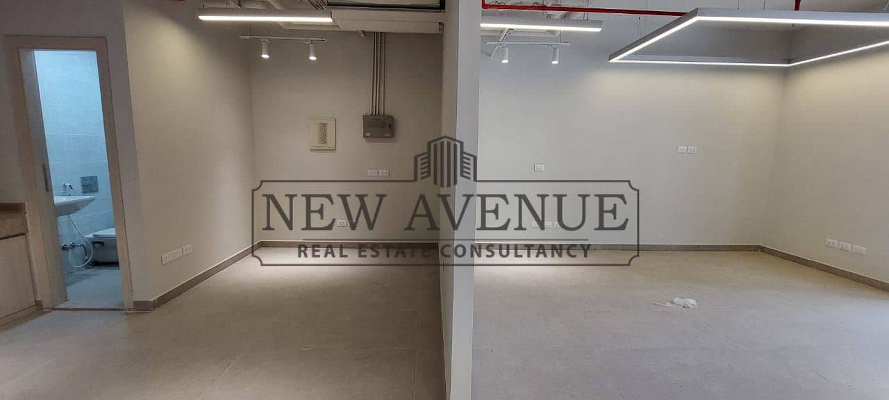 Fully Finished Office Ready To Move Includes 1 Parking Slot For Sale at Hyde Park New Cairo - Ansicht 6
