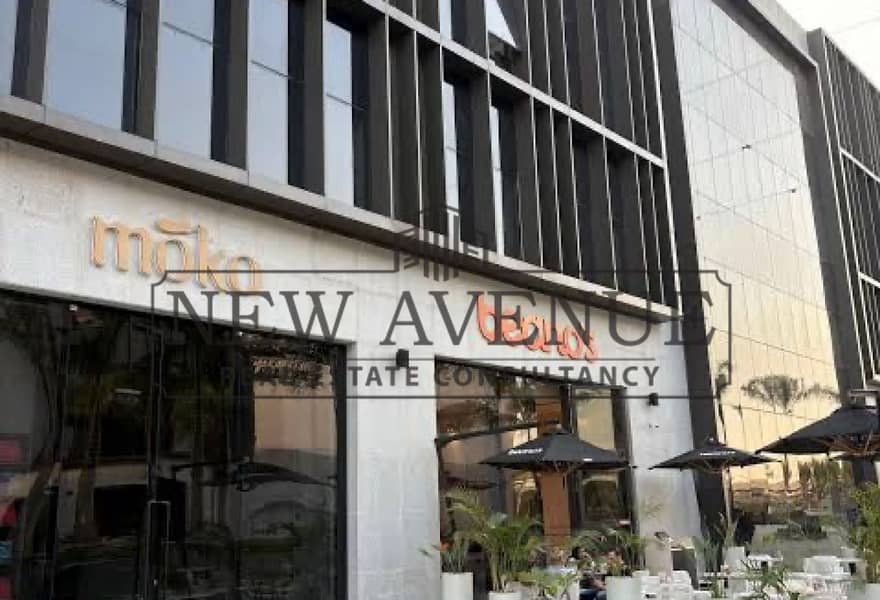 Ready to move Administrative Office for sale with a very prime location Lake View Residence - Widok 4