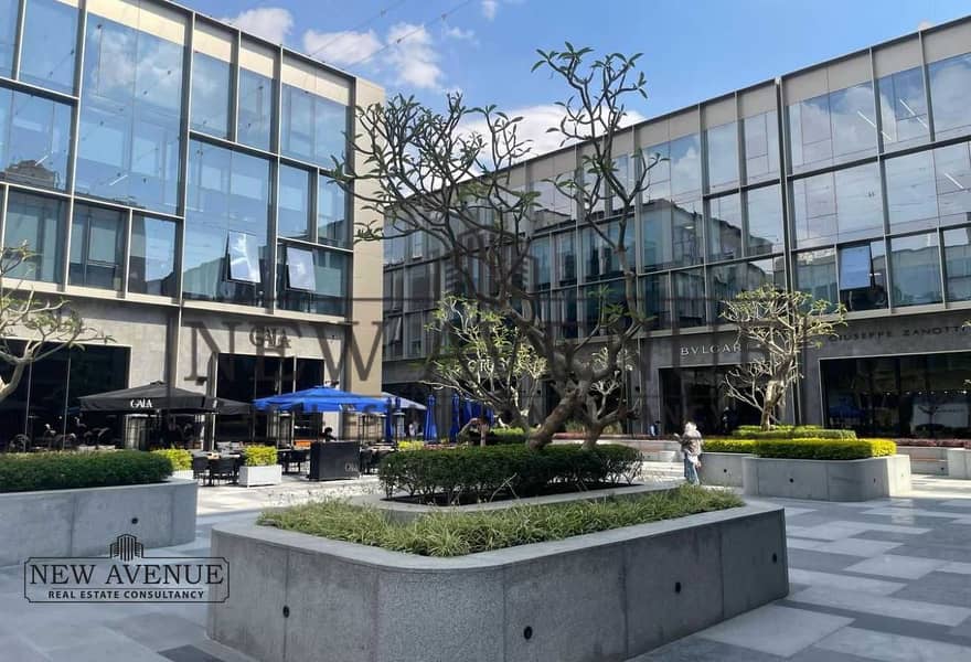 Office 5A Waterway Fully Finished Plaza View For Sale New Cairo - Ansicht 4
