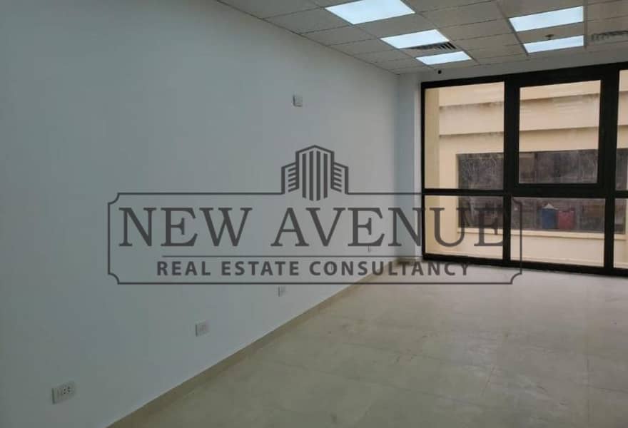 Under Marekt Price Fully Finished Office Mivida Business Park For Rent Plaza View - Widok 3