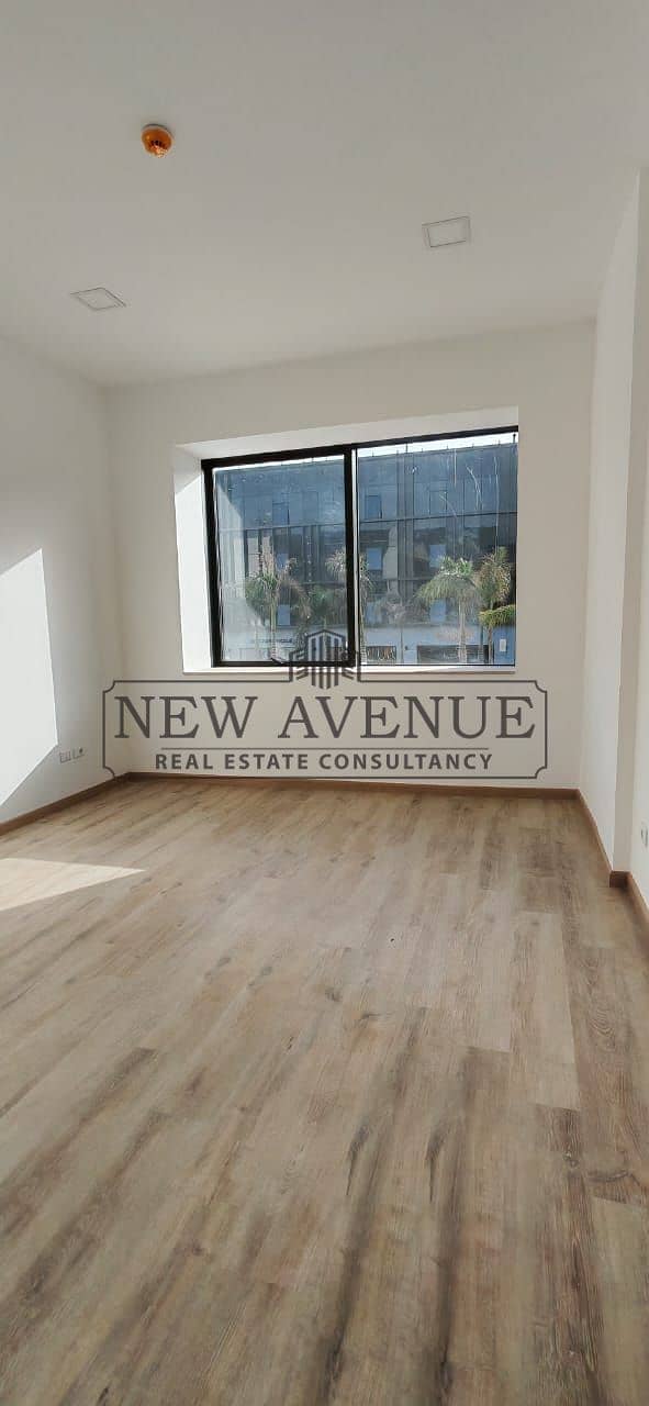 Office 57 Sqm at Lake View For Rent Fully Finished with ACS - Widok 2