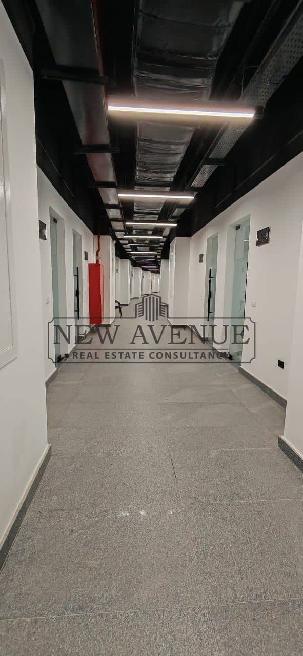 Office 57 Sqm at Lake View For Rent Fully Finished with ACS - Więcej