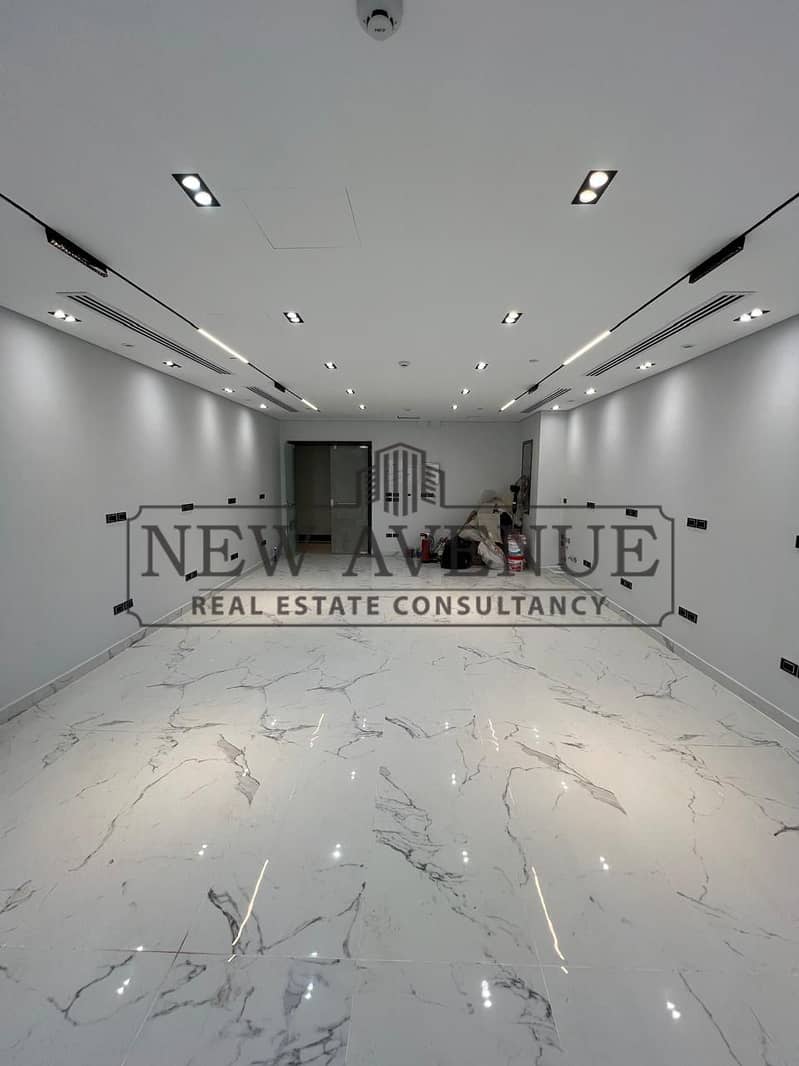 Office 65 Sqm at Hyde Park Fully Finished With ACS For Rent – další
