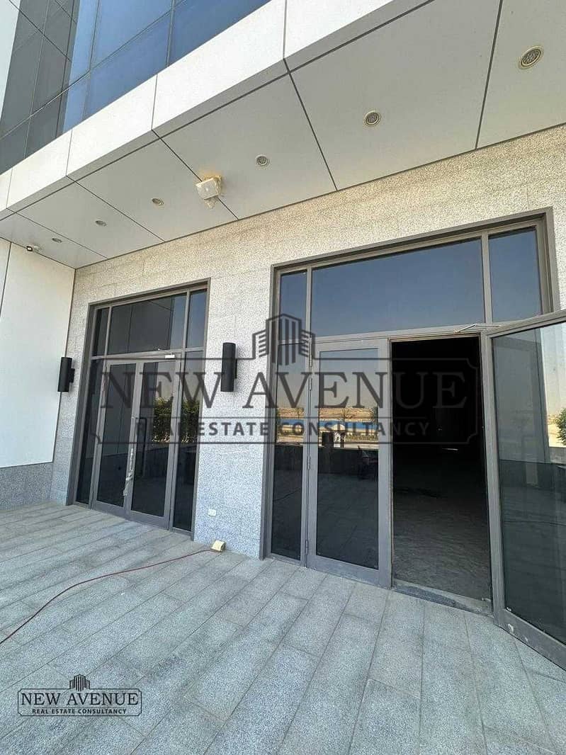 Retail in Waterway High Traffic Ready to Move For Rent New Cairo – pohled 3