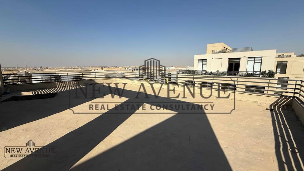 Office Prime Location District 5 With Signage For Rent - Bild 4