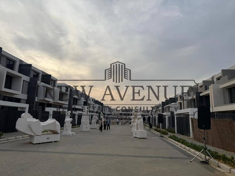 prime twin house for sale at La Vista Patio Town next to AUC - Fully finished Ready to move – pohled 6