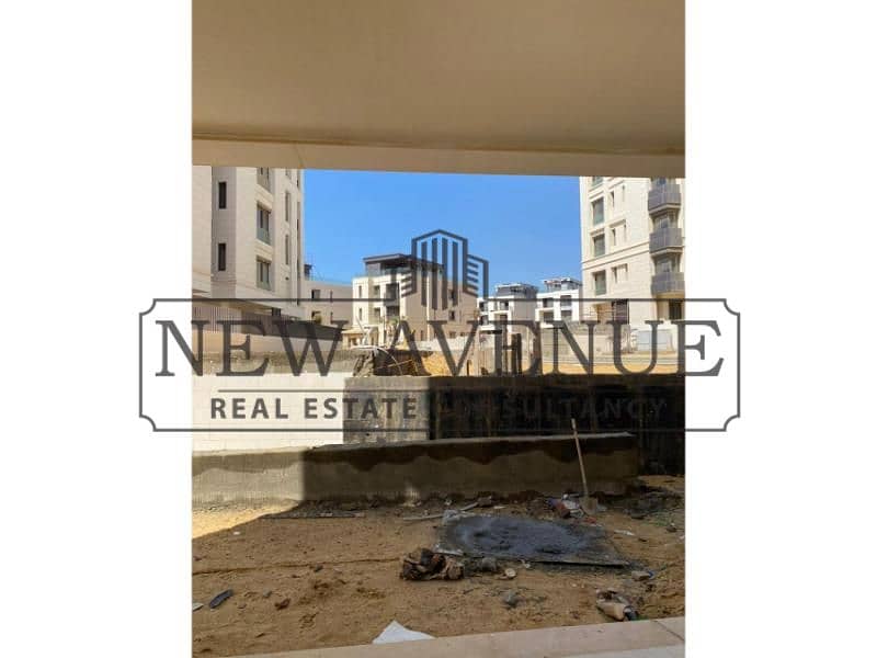 Ground Floor Luxury Apartment with Large Private Garden Katameya Creeks, New Cairo - Widok 2