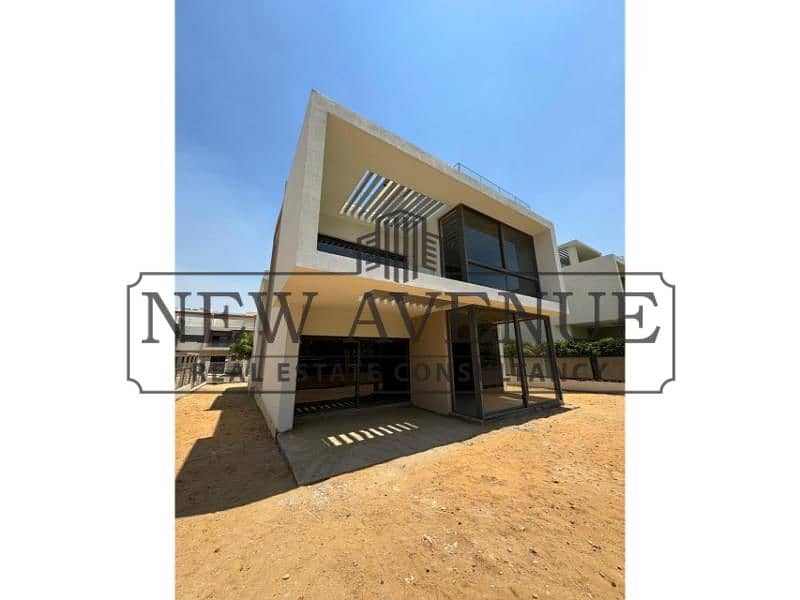 standalone villa three bedrooms semi finished by installments over five years in fifth square el marasem new cairo - Widok 4