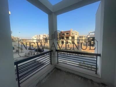 4 Bedroom Twin House for Sale in 6th of October, Giza - IMG-20241023-WA0015. jpg 4 Bedroom Twin House for Sale in 6th of October, Giza - IMG-20241023-WA0015. jpg