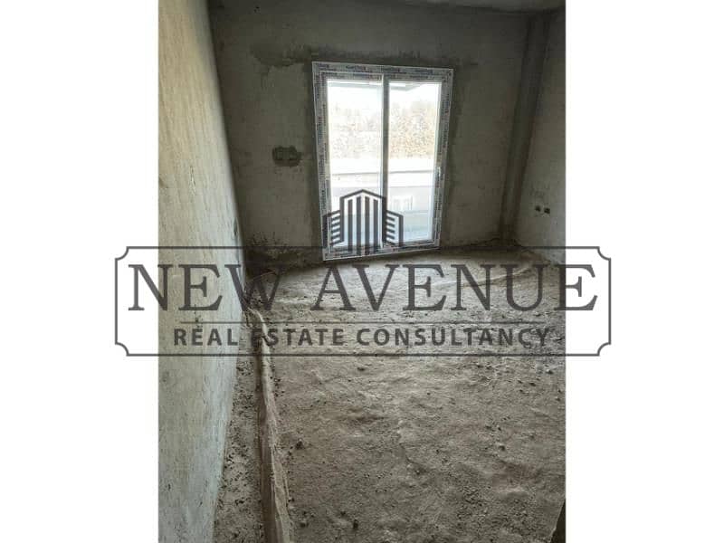 penthouse prime location four bedrooms semi finished ready to deliver and to move in zayed dunes - Widok 4