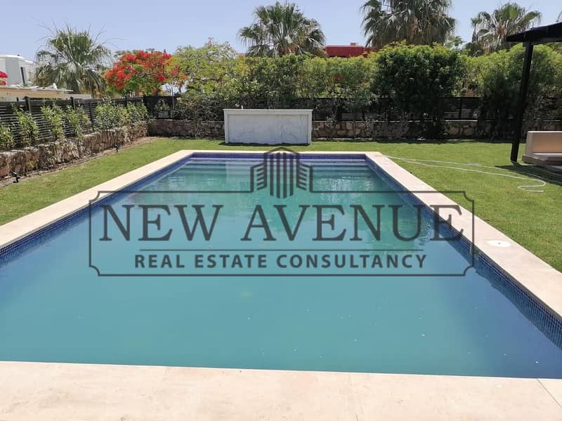 prime location 5th row with private pool and cabin on lagoon ready to move fully finished standalone for sale in hacienda red - north coast - Widok 4