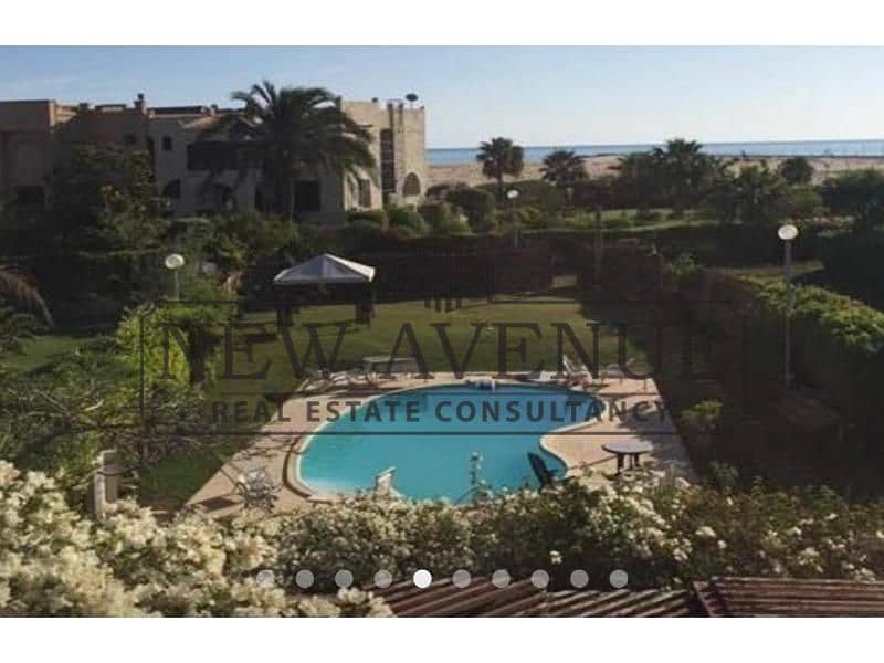 prime location 1st row villa with private pool - open sea view -super lux finishing with furnished and All appliances-furniture are imported-for sale - Ansicht 2