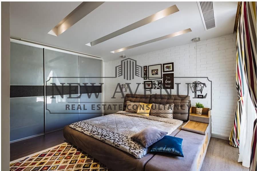prime location 1st row lagoon view Super lux finishing ready to move Includes all services Nanny's and driver room with toilet standalone for sale – další