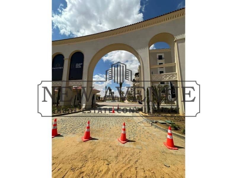 Down payment with installments over 3 years Ready to move super lux finishing with Ac's apartment for sale in Village West Dora - Bild 6