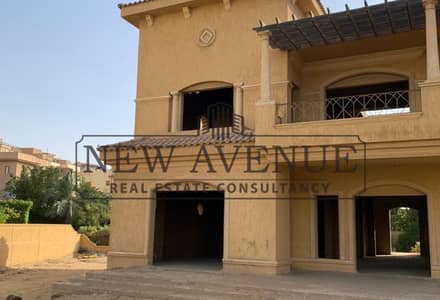 6 Bedroom Villa for Sale in New Cairo, Cairo - 17ef3c8f-e087-4684-af3c-4e317bbab415. jpg 6 Bedroom Villa for Sale in New Cairo, Cairo - 17ef3c8f-e087-4684-af3c-4e317bbab415. jpg