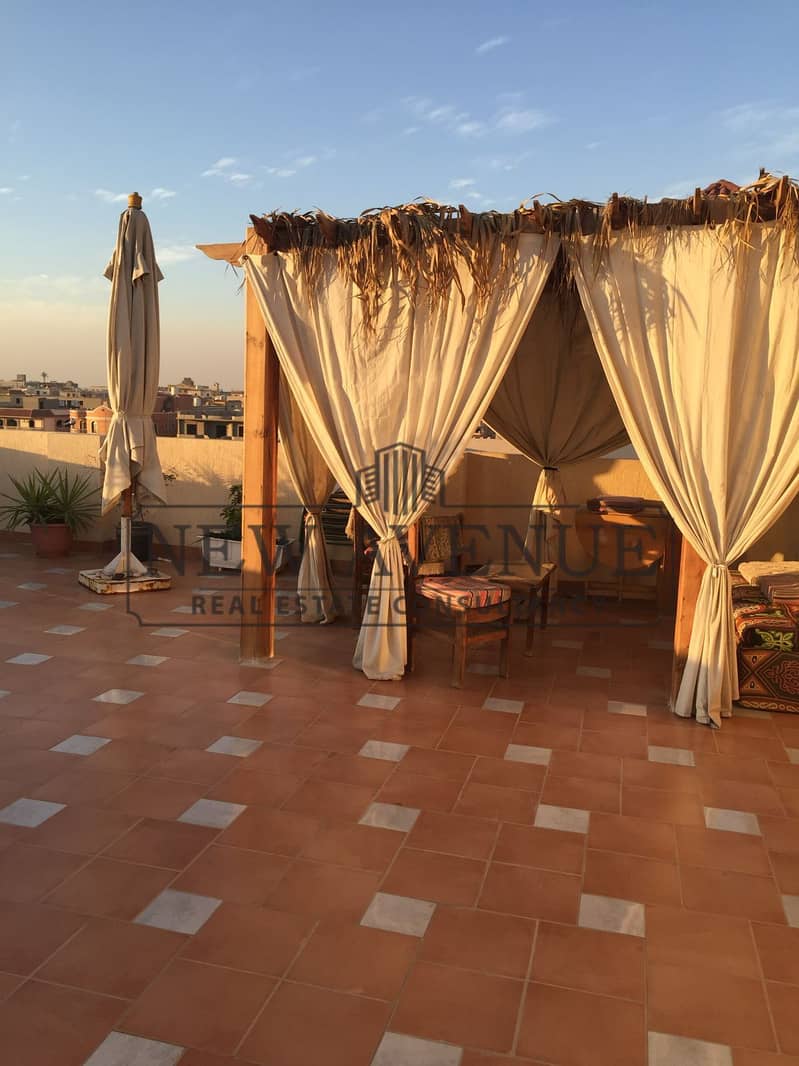 Very prime location open view - double view - overlooking landscape - ready to move and fully finished roof apartment for sale in El Banafseg 7 Villas - Mehr