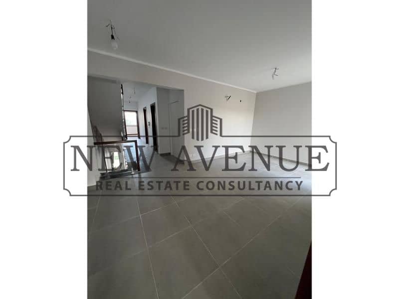 Fully Finished Ultra Modern Townhouse for sale in Palm Parks by Palm Hills, prime location in new extension, 4 bedrooms, ready to move with ACs & kitc - Ansicht 5