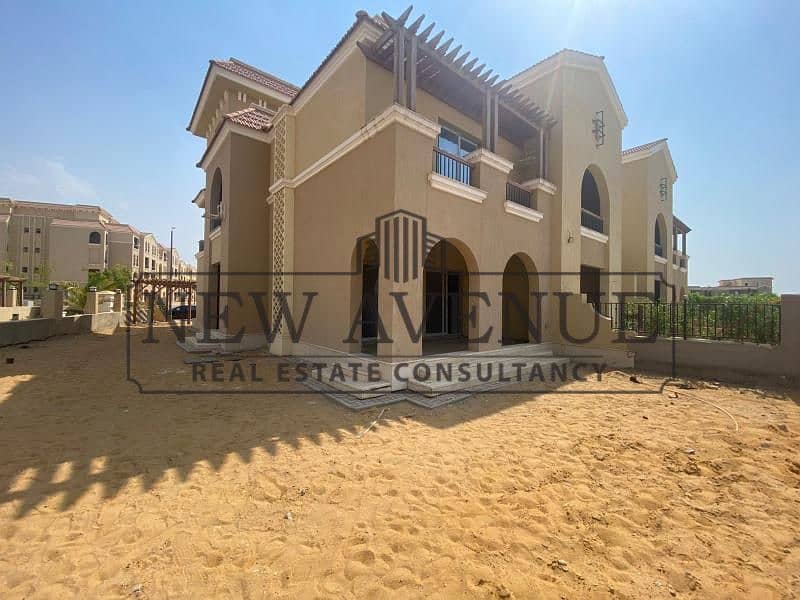Ready to Move Town 7 Years Installments | Maadi View – El Shorouk Prime Location Directly on Suez Road - Ansicht 2