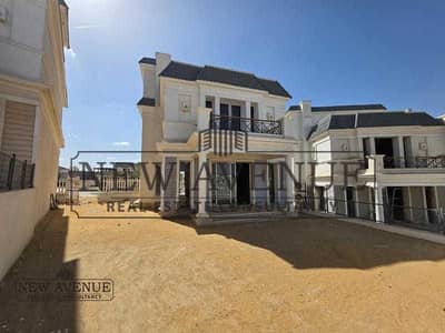 4 Bedroom Villa for Sale in New Cairo, Cairo - E4E2t6A03V5nkBidq1Lu0sD2QD5n8cjlrHHLnV3k. jpeg 4 Bedroom Villa for Sale in New Cairo, Cairo - E4E2t6A03V5nkBidq1Lu0sD2QD5n8cjlrHHLnV3k. jpeg