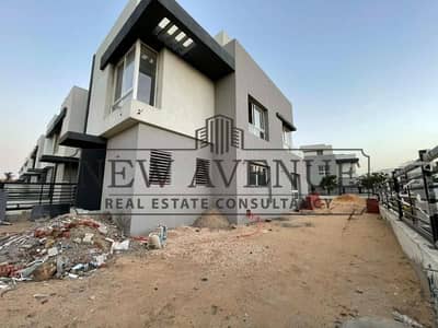 3 Bedroom Townhouse for Sale in New Cairo, Cairo - WhatsApp Image 2026-04-09 at 8.23. 18 PM. jpg 3 Bedroom Townhouse for Sale in New Cairo, Cairo - WhatsApp Image 2026-04-09 at 8.23. 18 PM. jpg